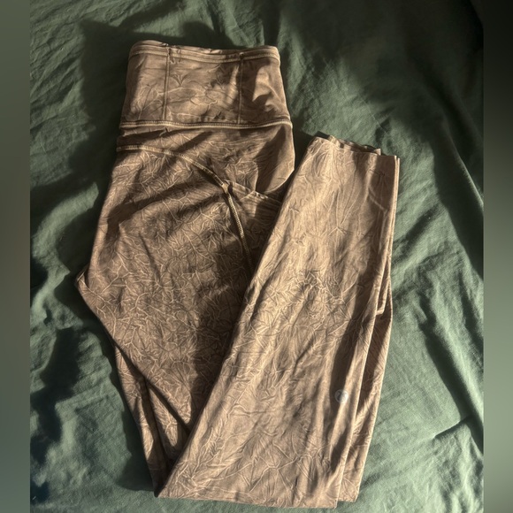 Lululemon fast and free tights 25” - Picture 2 of 5